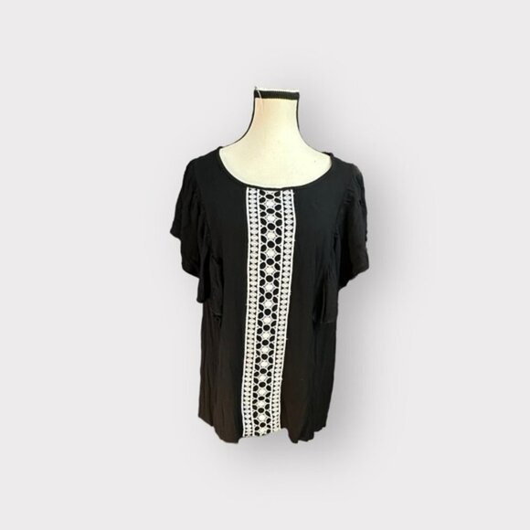 NWT Women’s 12 Bloomchic Black Solid Contrast Lace Ruffle Round Neck Blouse L - Picture 5 of 11
